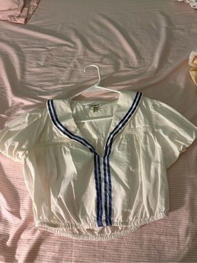 Anthropologie White Cropped Sailor Top with Navy Trim